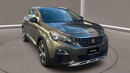 Usata Peugeot 3008 S 131 CV (96 kW) 2020 Grigio SUV