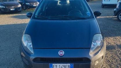 Usata Fiat Punto Lounge 75 CV (55 kW) 2014 Grigio Utilitaria