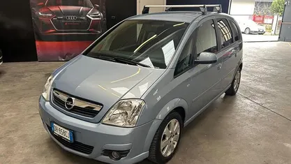 Usata Opel Meriva Cosmo 90 CV (66 kW) 2007 Monovolume