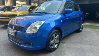 Usata Suzuki Swift GL 92 CV (67 kW) 2006 Blu/azzurro Utilitaria