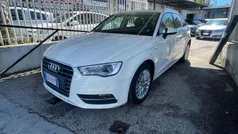 Bianco Usata 2015 Audi A3 Sportback g-tron Ambition Tre volumi | 9999 € (Super prezzo)