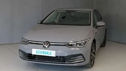 Usata VW Golf VIII Style 131 CV (96 kW) 2024 Grigio Berlina