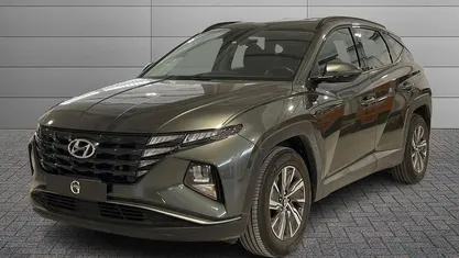 Usata Hyundai Tucson 150 CV (110 kW) 2022 Grigio scuro metalli SUV
