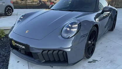 Usata Porsche 911 541 CV (397 kW) 2025 Grigio Coupé