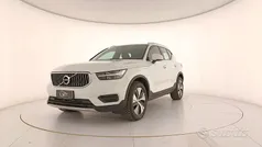 Bianco Usata 2022 Volvo XC40 Core SUV | 26.900 € (Ottimo prezzo)