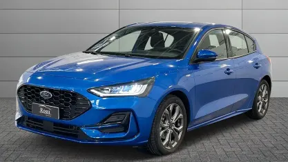 Usata Ford Focus ST-Line 125 CV (91 kW) 2023 Blu Berlina