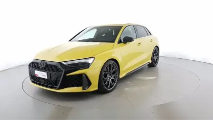 Usata Audi RS3 Sportback 400 CV (294 kW) 2025 Giallo pitone Utilitaria