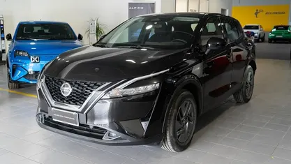 Usata Nissan Qashqai Acenta 140 CV (102 kW) 2022 Black metallic SUV