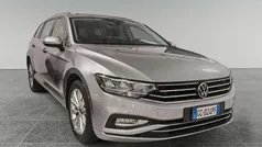 Grigio Usata 2020 VW Passat Business Station wagon | 20.890 € (Buon prezzo)