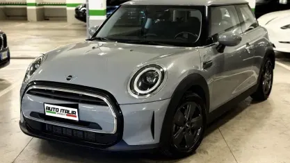 Usata Mini ONE Classic 75 CV (55 kW) 2022 Grigio Utilitaria