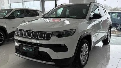 Bianco Usata 2024 Jeep Compass Limited SUV | 26.900 € (Buon prezzo)