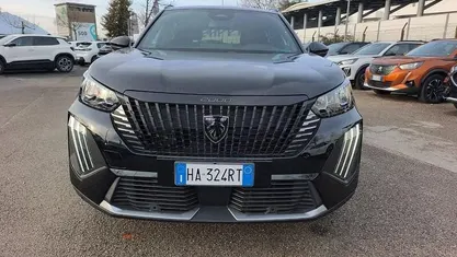 Nero Nuova 2025 Peugeot 2008 Allure SUV | 22.900 € (Buon prezzo)
