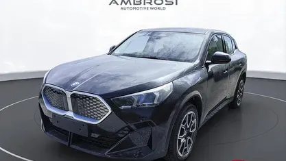 Nuova BMW iX2 230 kW (313 CV) 2025 Nero SUV