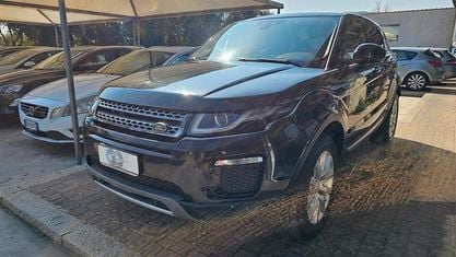 Käytetty Land Rover Range Rover evoque HSE Dynamic 150 HP (110 kW) 2018 Musta Katumaasturi