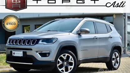 Begagnad Jeep Compass Limited 140 HK (102 kW) 2018 Grå SUV