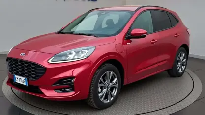 Usata Ford Kuga ST-Line X 225 CV (165 kW) 2023 Lucid red SUV