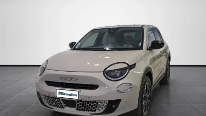 Usata Fiat 600 La Prima 61 kW (84 CV) 2024 Beige SUV