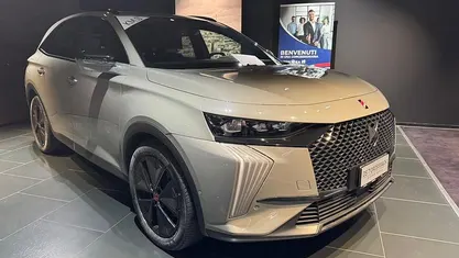 Usata DS Automobiles DS7 Crossback Performance Line Plus 181 CV (133 kW) 2025 SUV