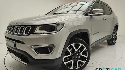 Usata Jeep Compass Limited 170 CV (125 kW) 2018 Grigio SUV