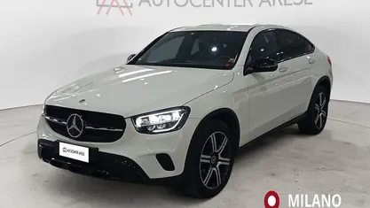 Usata Mercedes GLC220 Business 194 CV (142 kW) 2023 Bianco Coupé