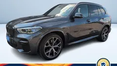 Grigio metallizzato Usata 2022 BMW X5 M Sport SUV | 47.900 € (Ottimo prezzo)
