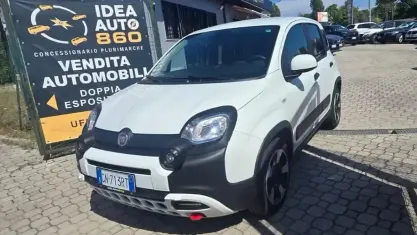 Usata Fiat Panda Cross Cross 69 CV (50 kW) 2023 Bianco Utilitaria