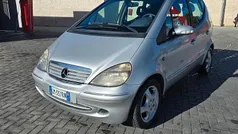 Usata 2004 Mercedes A170 Elegance Due volumi | 2950 € (Ottimo prezzo)