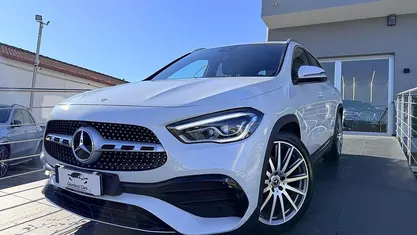 Usata Mercedes GLA200 AMG Line Premium 150 CV (110 kW) 2023 Bianco SUV