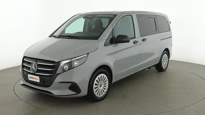 Usata Mercedes Vito 163 CV (119 kW) 2024 Grigio Furgone