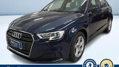 Blu metallizzato Usata 2020 Audi A3 Business Tre volumi | 17.700 € (Super prezzo)