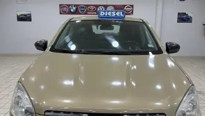 Usata Nissan Qashqai Tekna 106 CV (77 kW) 2008 Giallo SUV