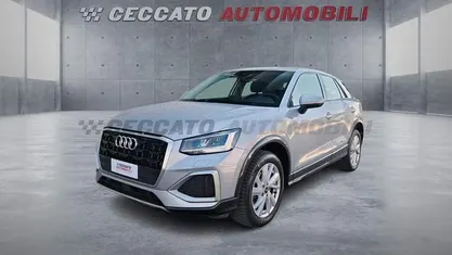 Usata Audi Q2 Admired 150 CV (110 kW) 2023 Argento SUV