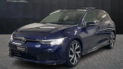 Blu scuro metallizzato Usata 2022 VW Golf R-line Tre volumi | 27.250 € (Buon prezzo)