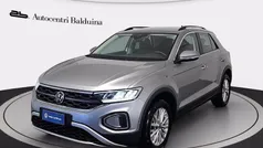 Pyrit silver met Usata 2023 VW T-Roc Life SUV | 22.500 € (Buon prezzo)