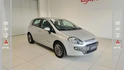 Grigio Usata 2010 Fiat Punto Evo Dynamic Utilitaria | 4890 € (Buon prezzo)