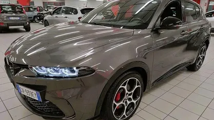 Usata 2024 Alfa Romeo Tonale Super SUV | 27.400 € (Buon prezzo)