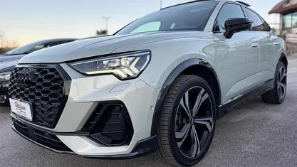 Grigio Usata 2020 Audi Q3 Comfort SUV | 38.990 €