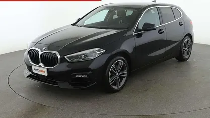 Usata BMW 118 Sport Line 140 CV (102 kW) 2020 Nero Utilitaria