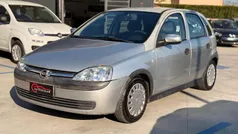 Usata 2003 Opel Corsa Comfort Tre volumi | 1500 € (Buon prezzo)