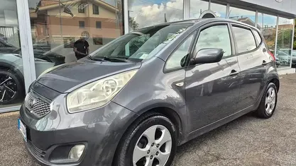Usata Kia Venga 90 CV (66 kW) 2010 Utilitaria