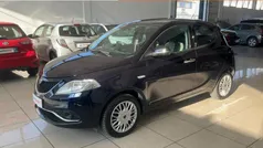 Blu Usata 2017 Lancia Ypsilon Gold Due volumi | 8799 € (Buon prezzo)