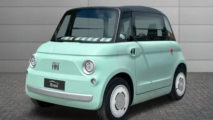 Begagnad Fiat Topolino 5 kW (8 HK) 2024 Halvkombi