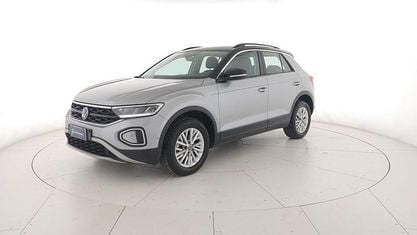 Usata VW T-Roc Life 116 CV (85 kW) 2025 Pyrit silver metallizzato nero SUV