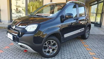 Nero Usata 2015 Fiat Panda Cross Cross Due volumi | 15.500 € (Buon prezzo)