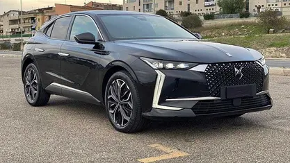 Nero Usata 2022 DS Automobiles DS4 Rivoli Tre volumi | 25.300 € (Buon prezzo)