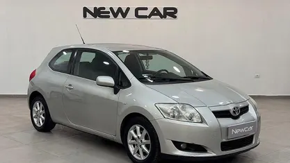Grigio Usata 2007 Toyota Auris Sol Tre volumi | 3900 € (Buon prezzo)