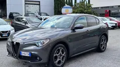 Grigio Usata 2022 Alfa Romeo Stelvio Executive SUV | 27.900 € (Buon prezzo)