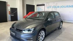Grigio Usata 2018 VW Golf VII Sportline Tre volumi | 16.900 € (Buon prezzo)