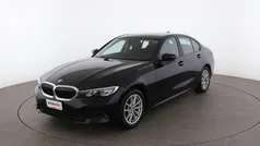 Nero Usata 2022 BMW 318 Advantage Tre volumi | 23.399 € (Buon prezzo)