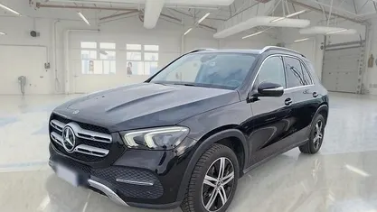 Usata Mercedes GLE300 244 CV (179 kW) 2020 Nero SUV